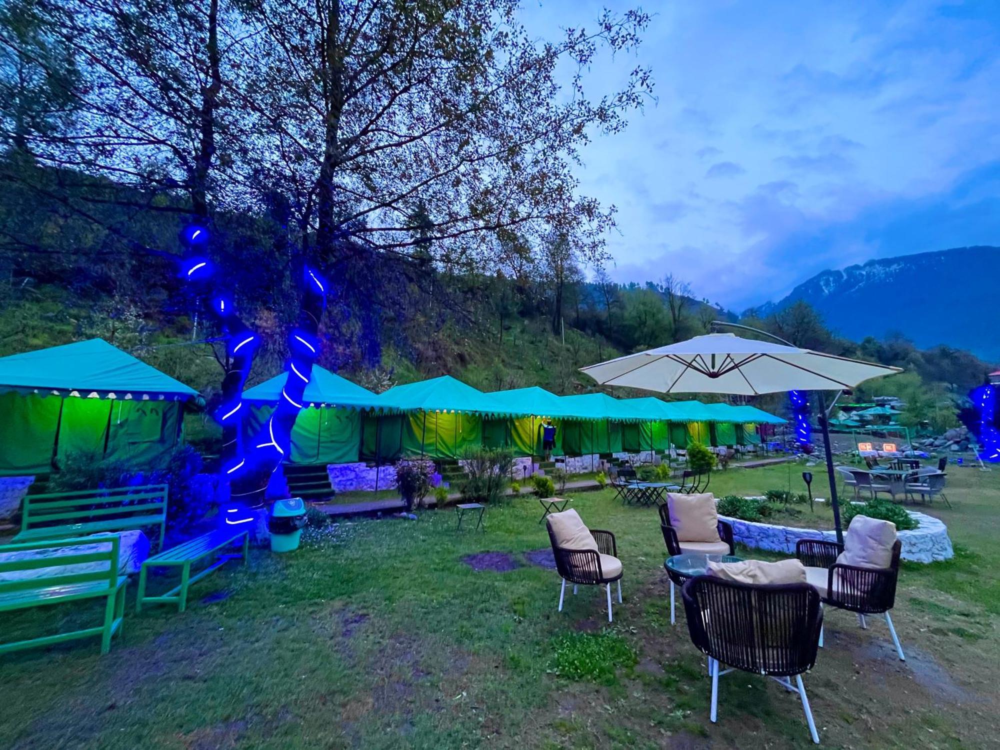 Himalayan Riverside Swiss Cottage Tents, Manali Luaran gambar