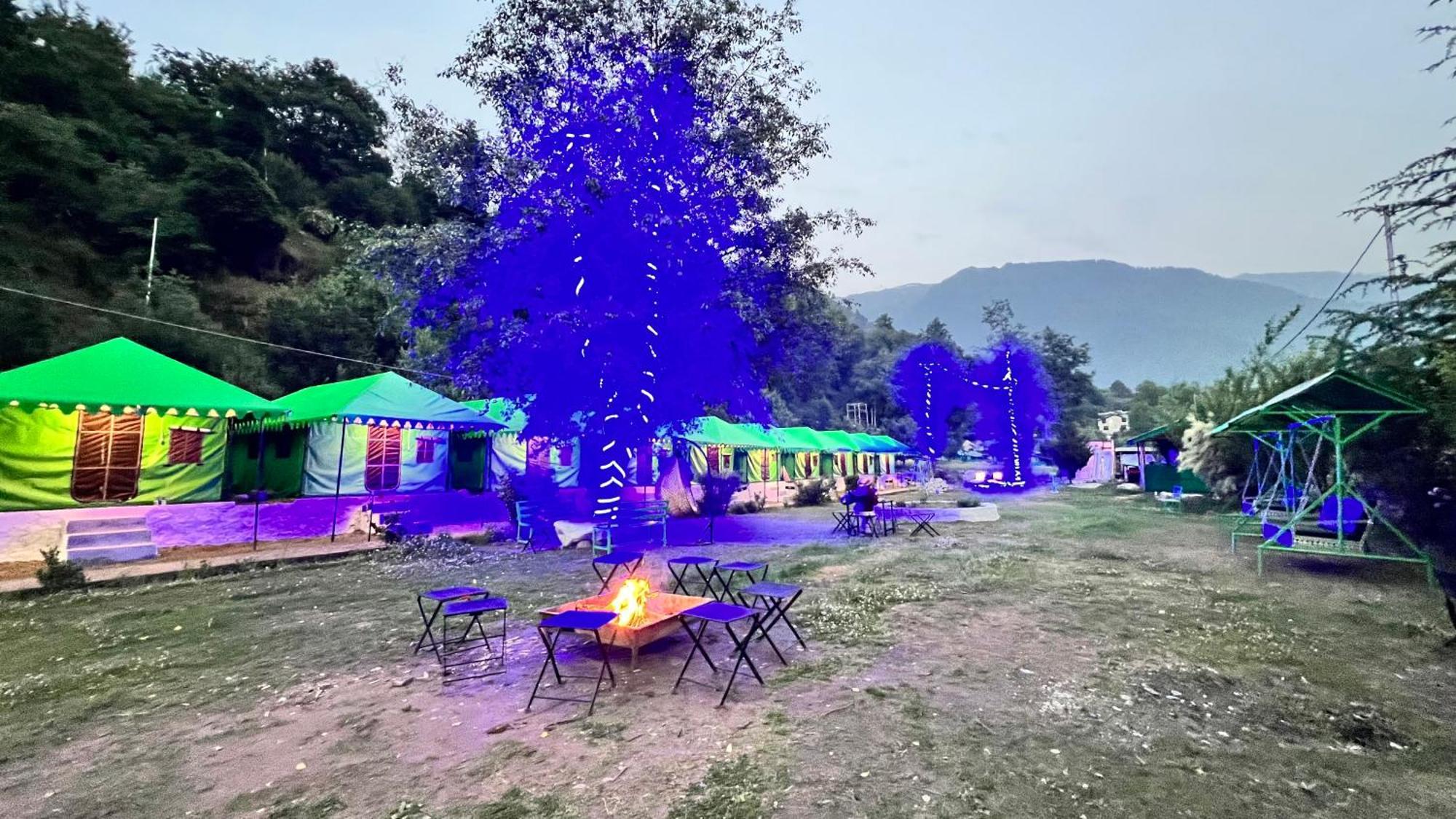 Himalayan Riverside Swiss Cottage Tents, Manali Luaran gambar