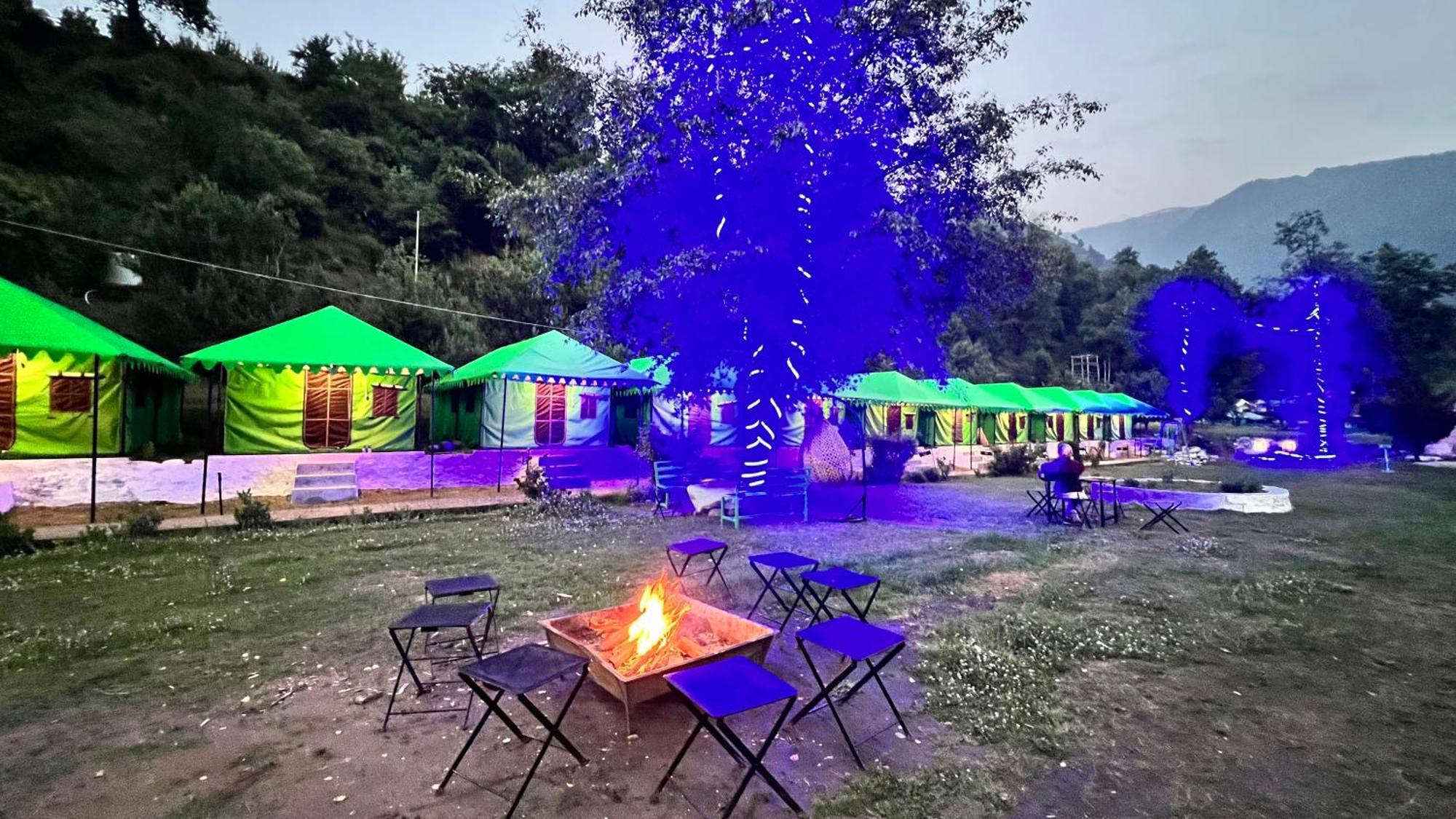 Himalayan Riverside Swiss Cottage Tents, Manali Luaran gambar
