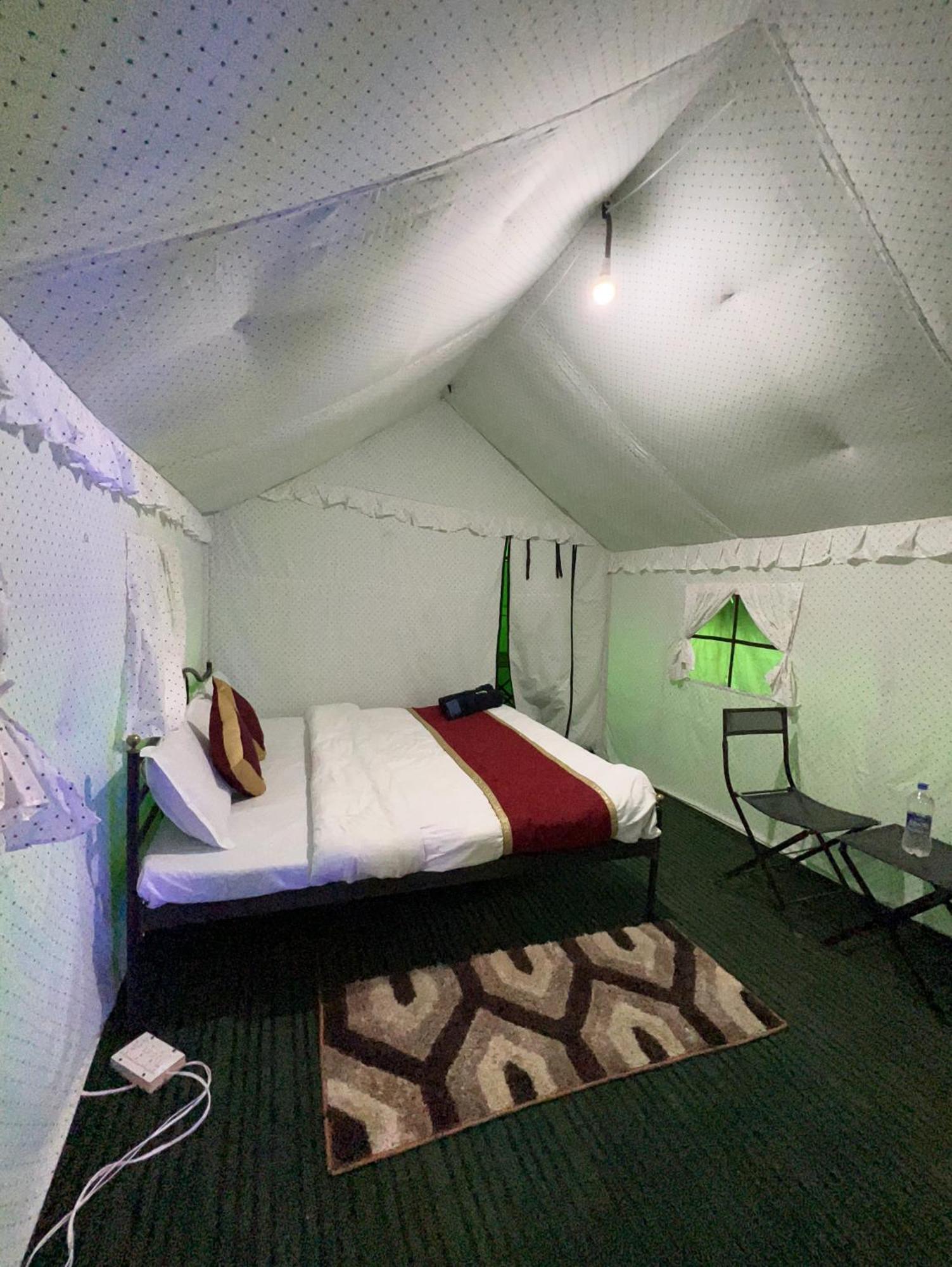 Himalayan Riverside Swiss Cottage Tents, Manali Luaran gambar