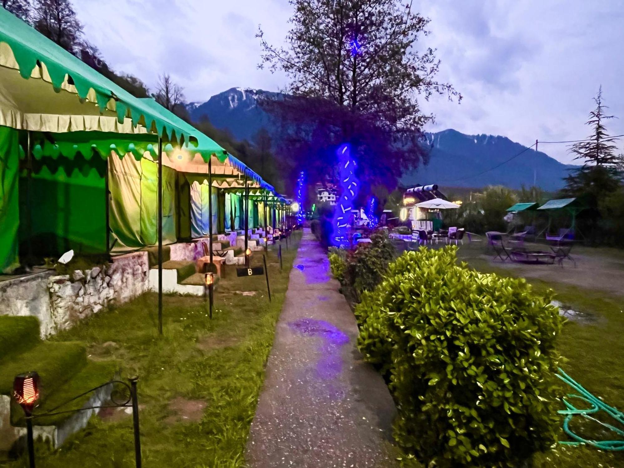 Himalayan Riverside Swiss Cottage Tents, Manali Luaran gambar